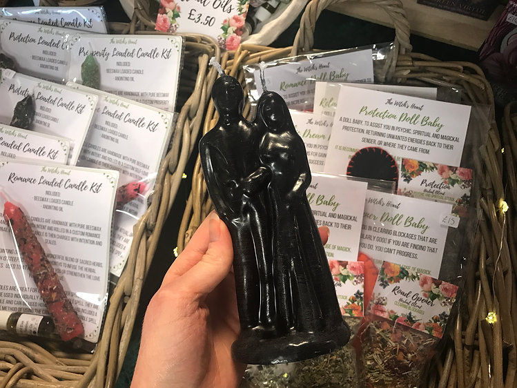 Thumbnail: Wedding Couple Beeswax Candle