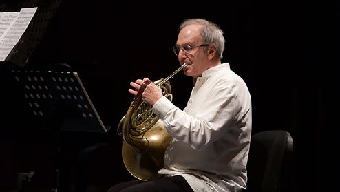 Gordon Campbell, corno.jpg