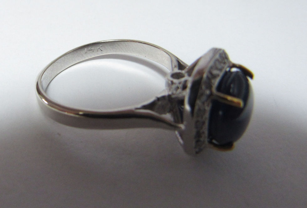 Thumbnail: Beautiful Blue Cab Sapphire and Diamonds Set in a 14k White Gold Ring