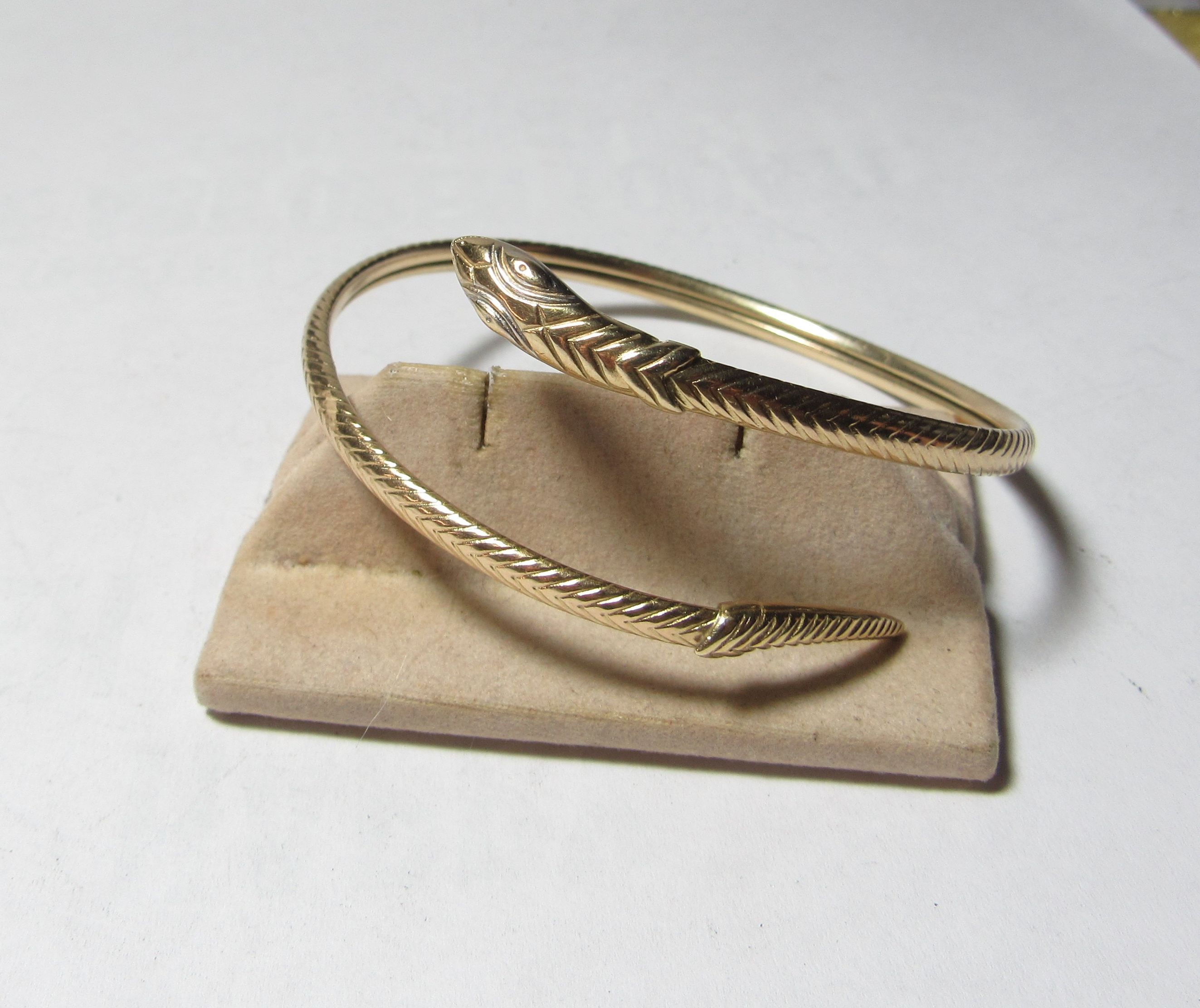 Vintage 8k Solid Gold Snake Bracelet