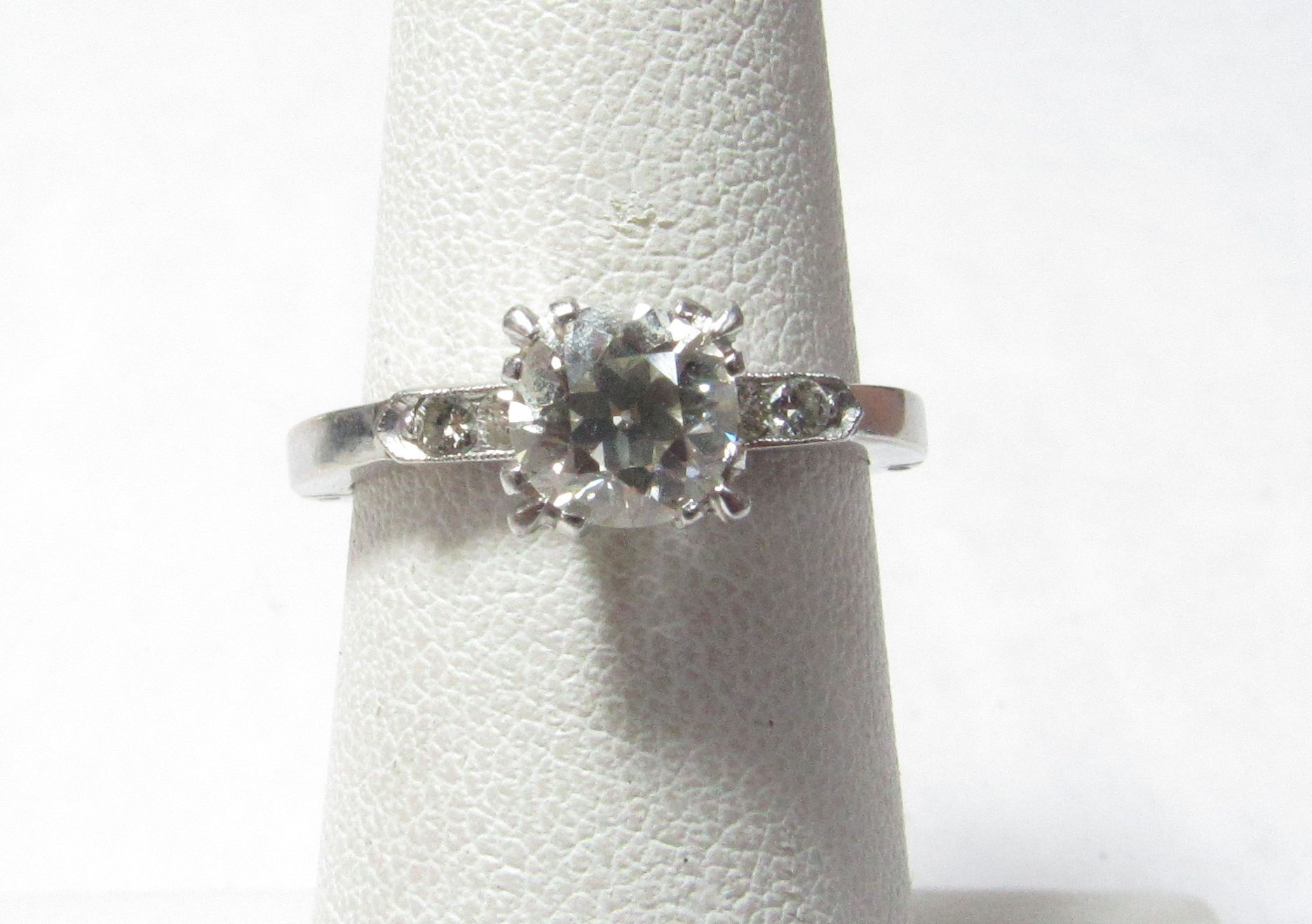 Solid 14k White Gold Ring with European Cut Natural Diamond / arthritic Shank