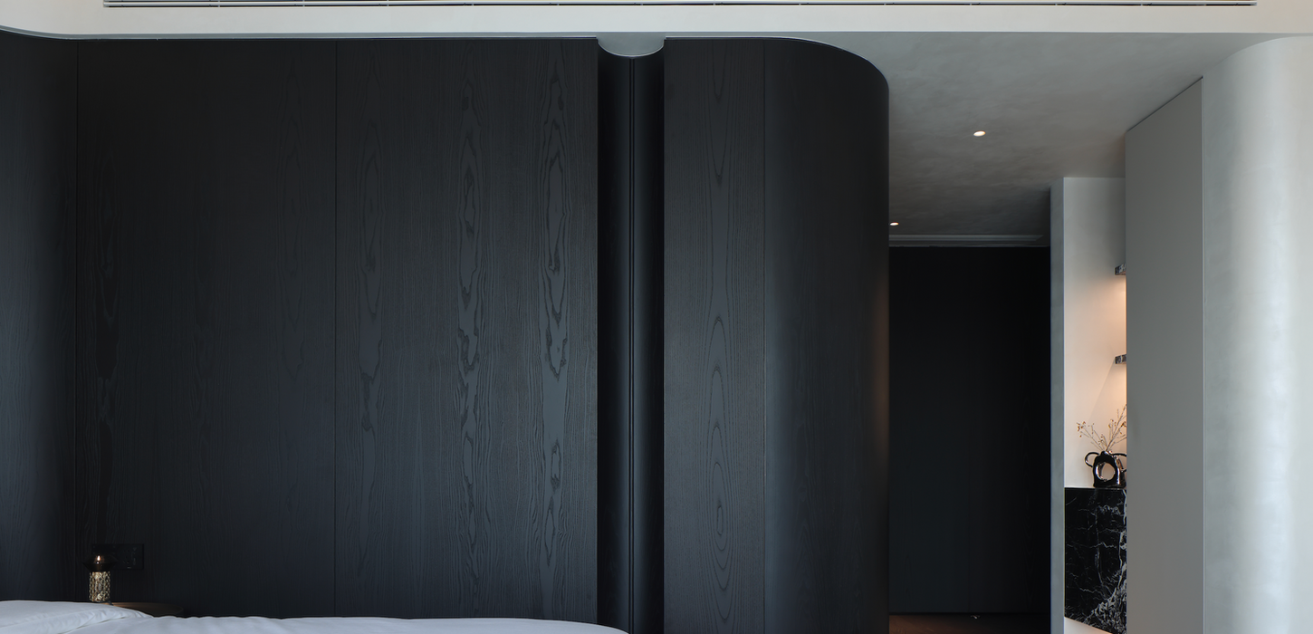 Luxury Fit-out Bedroom Curved Wood Veneer Wall - 2