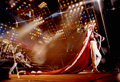 Torleif-Svensson--God-Save-The-Queen-NFT_MiniGemoll_6.gif