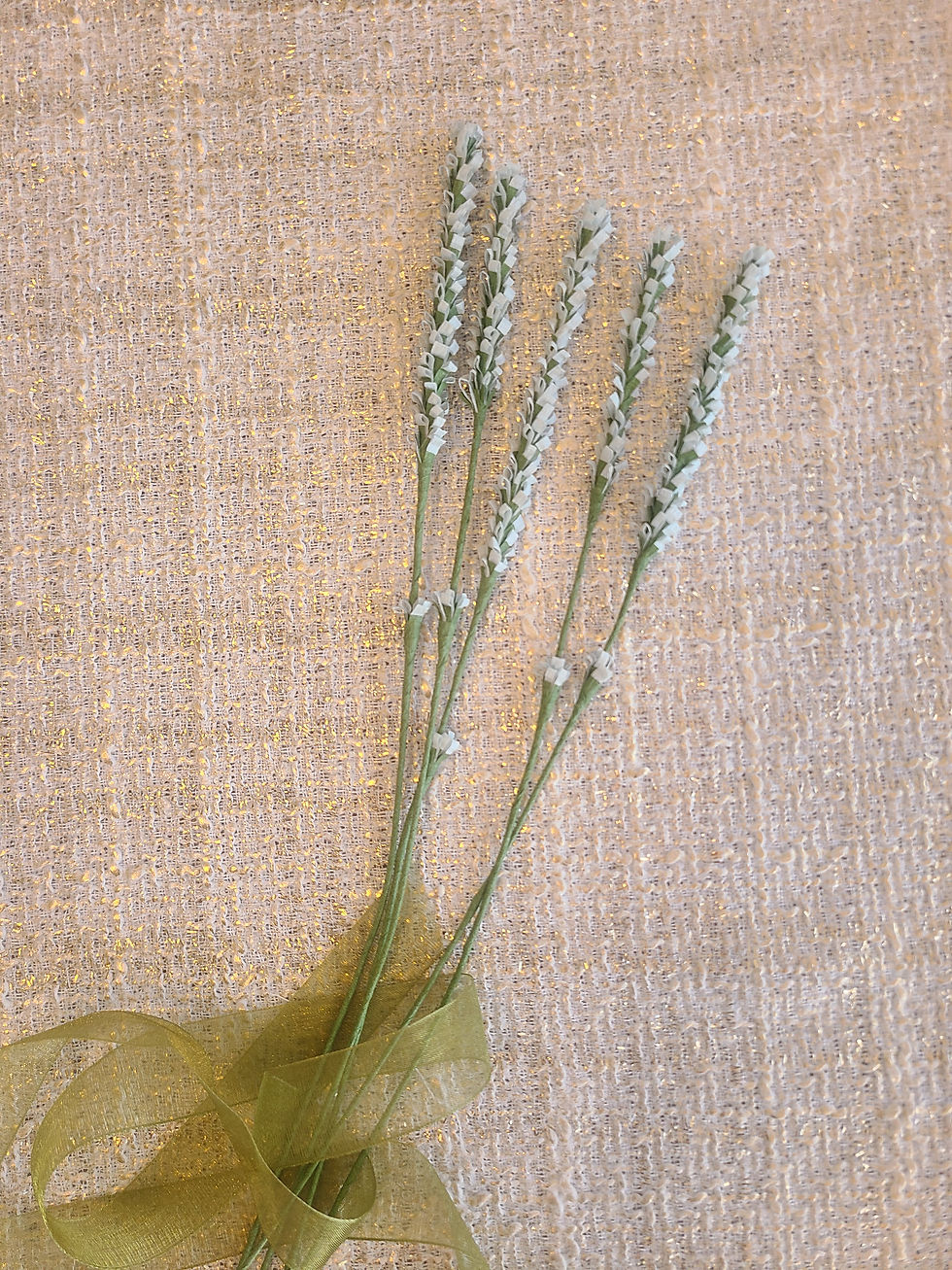 Thumbnail: Silver crepe paper lavender bundle