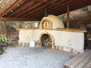 EarthenOven.jpg