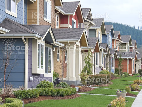 Top 12 Trending Vinyl Siding Colors for Your New House