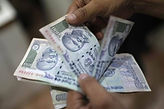 rupee-l-reu-3.jpg