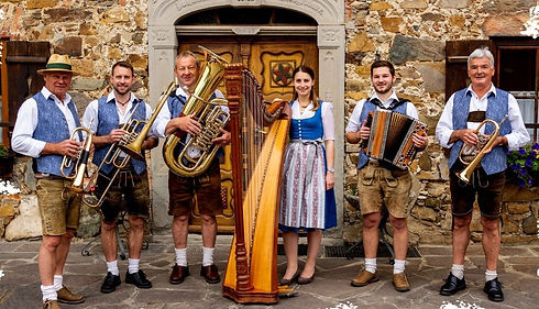 Irrsdorfer Tanzlmusi .jpg