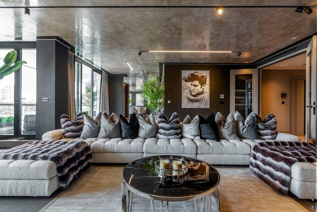 Amari London — RECEPTION