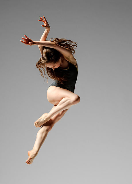 Leaping Dancer