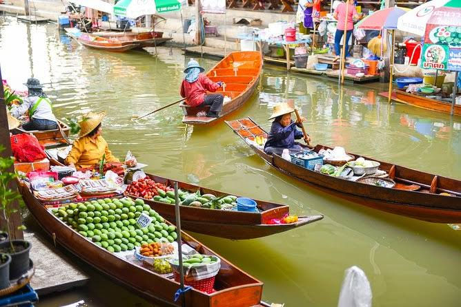 Imej kecil: floating market