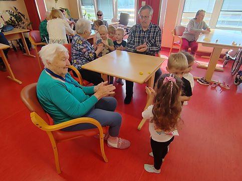Apipedagogika za tretje življenjsko obdobje (12).jpg