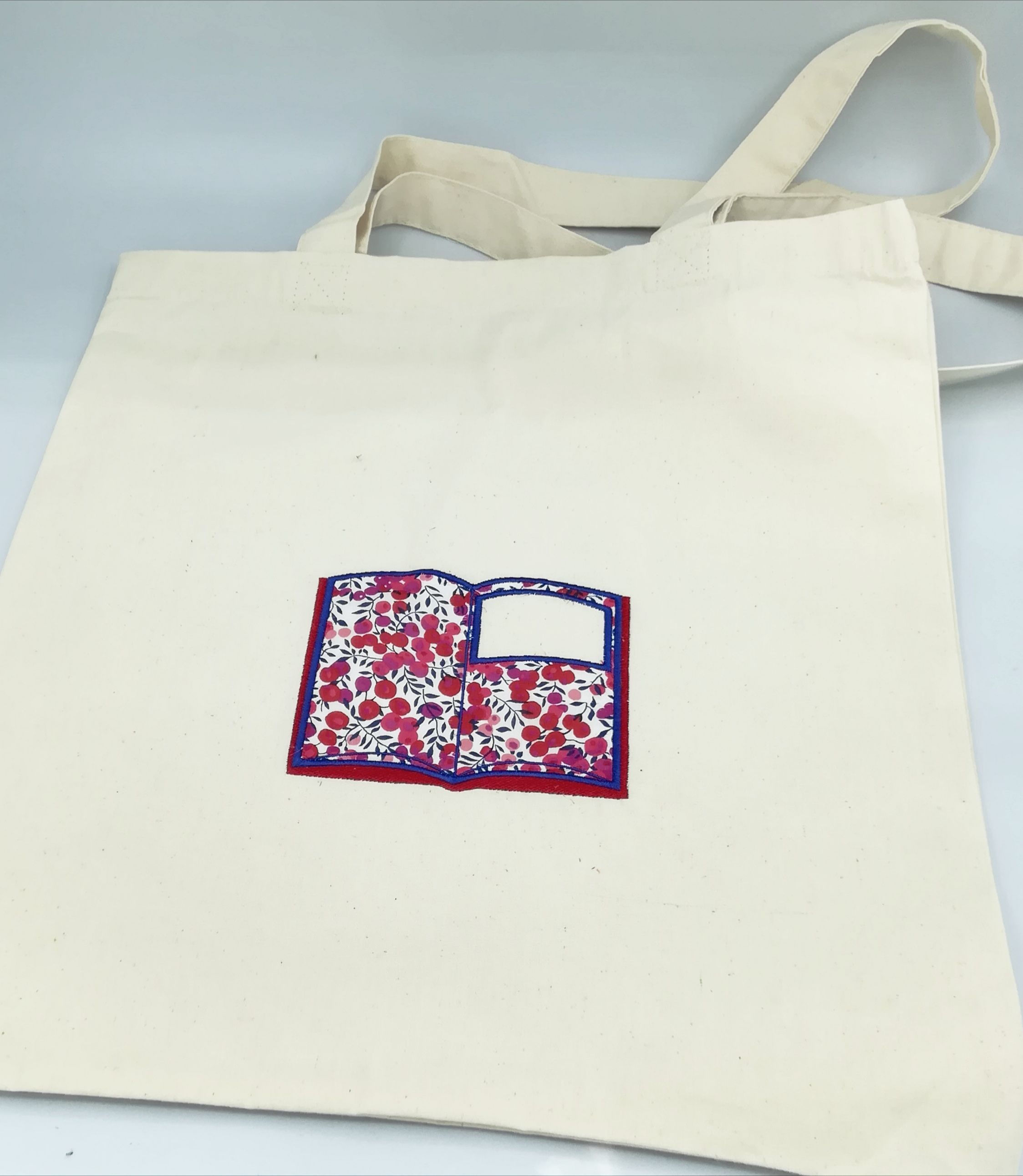 Tote bag bibliothèque épais