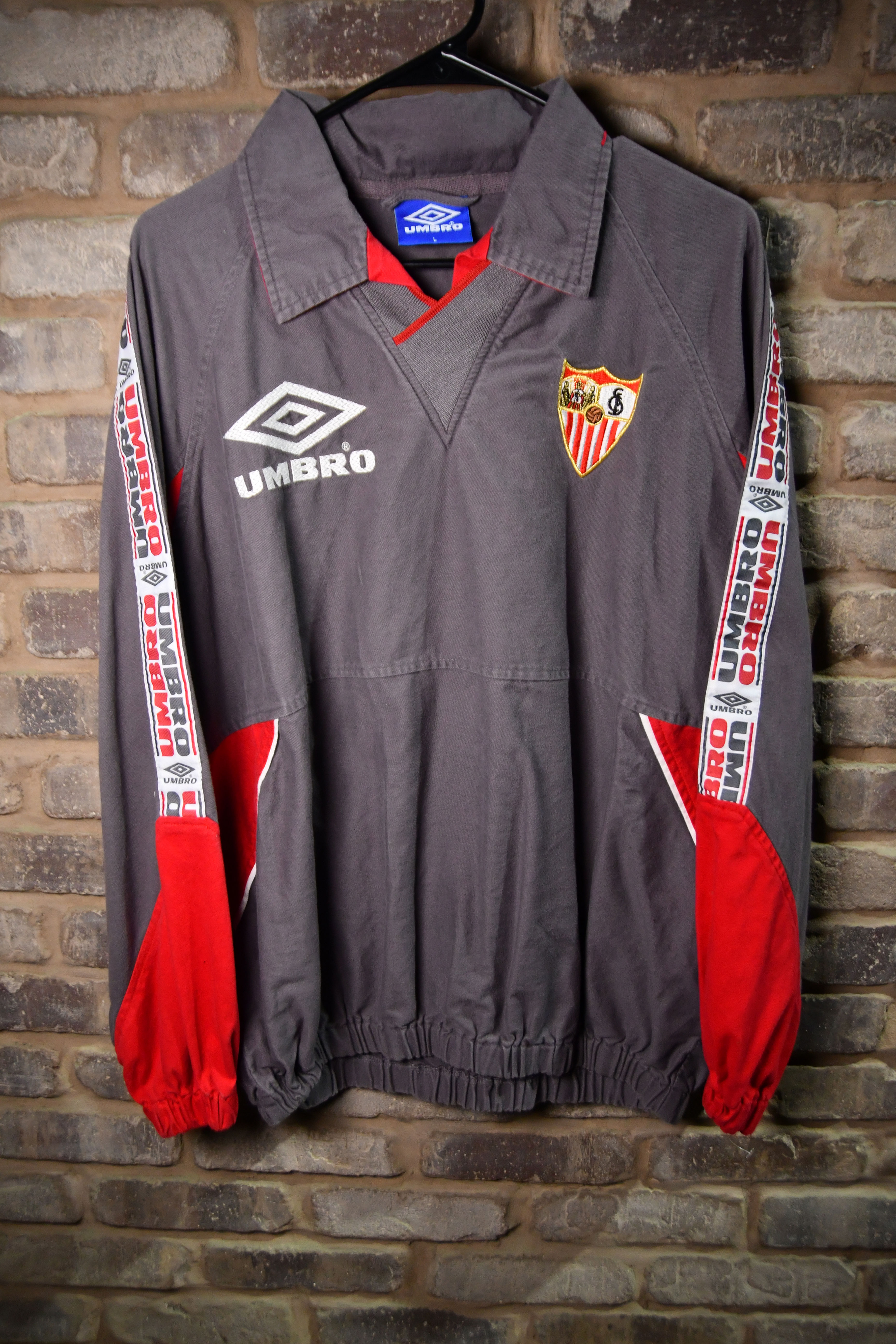 Sevilla 90’s Drill Top