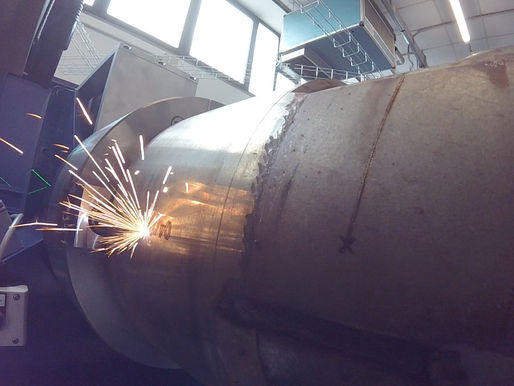  “Trasforma la Precisione in Vantaggio Competitivo: Automazione Laser per SALDATURE IMPECCABILI”