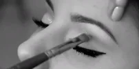 MakeUpBnW.gif