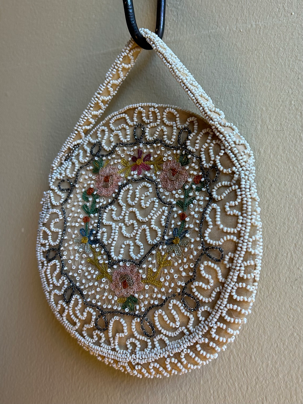 Thumbnail: Vintage Beaded Purse