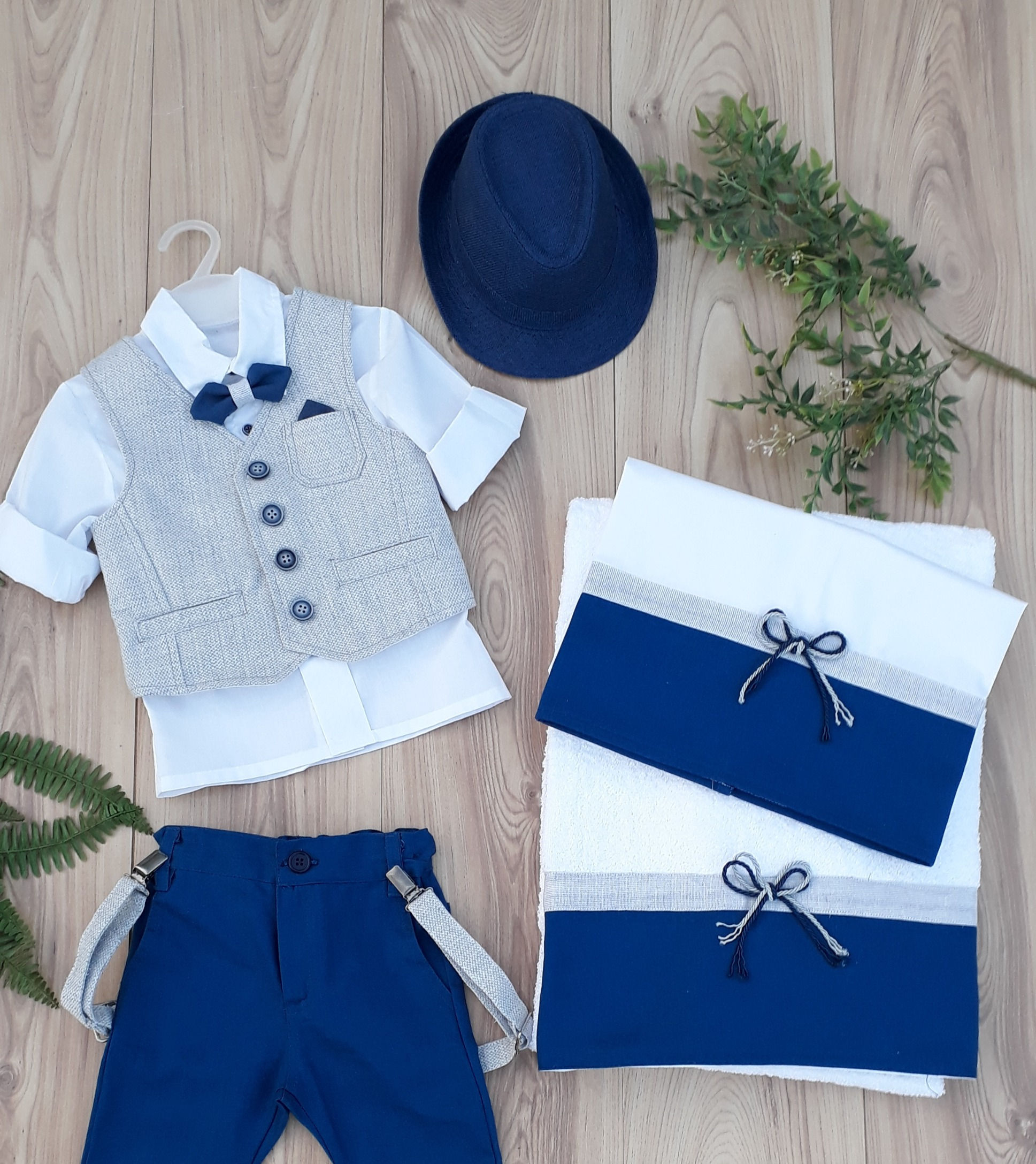 Σετ γκρι-μπλε κουστουμάκι + λαδόπανα / 22