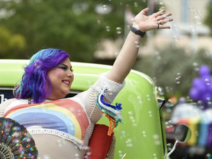PHOTOS: Sarasota’s PRIDE Car Parade