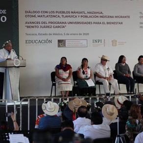 Andrés Manuel le hace fuchi a Higinio en visita a Texcoco