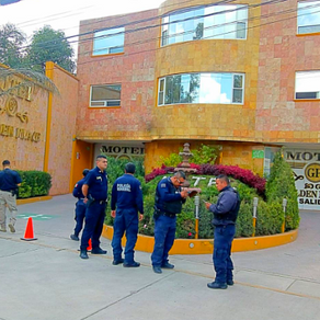 Localizan a una pareja sin vida a dentro de un Motel sobre la carretera Texcoco-Lechería