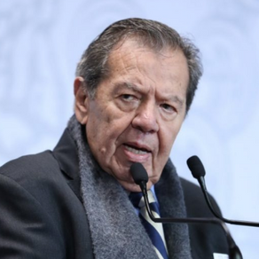 La pandemia no es asunto electoral, es prematuro llamar a salir de casa: Muñoz Ledo a AMLO