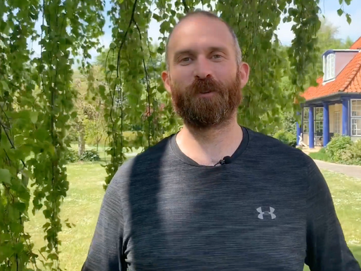 A former NASA engineer and veterinary doctor sharing his experience of the Primal Retreat