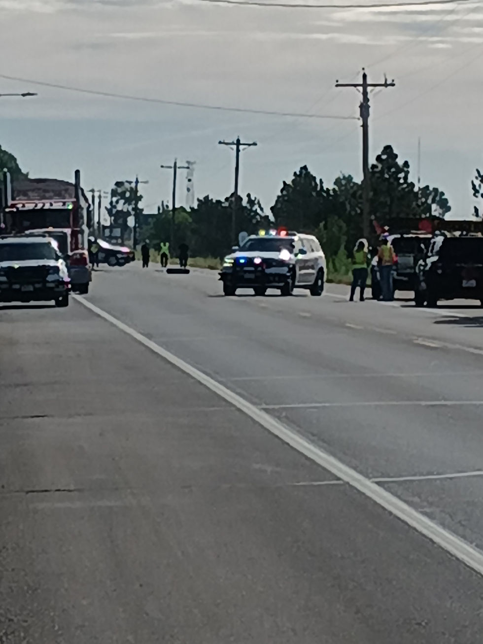 Crash closes both directions of Highway 34 west of Fort Morgan on Friday morning