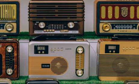 U.S. House passes legislation to keep AM radio in vehicles - gets bipartisan support