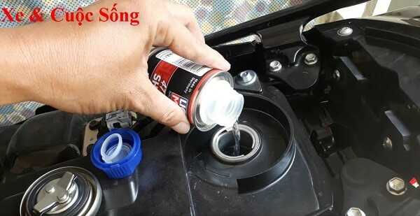 dung dịch vệ sinh buồng đốt