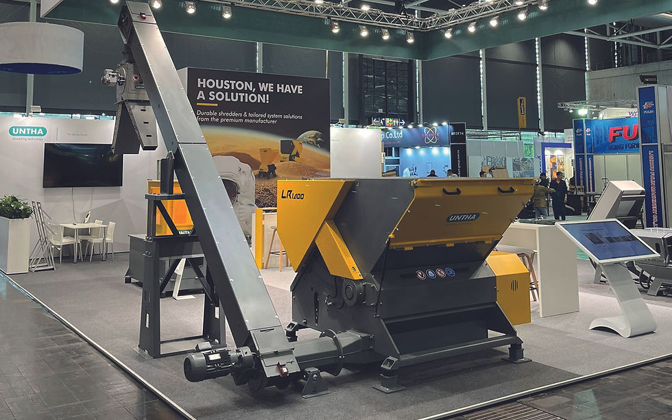 System solution: UNTHA LR1400 including conveyor technology and metal separator