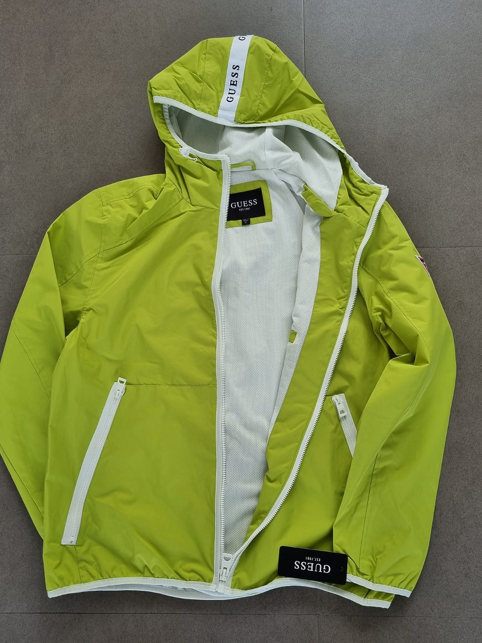 M  XL