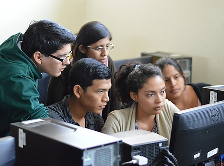student-2816892_640.jpg