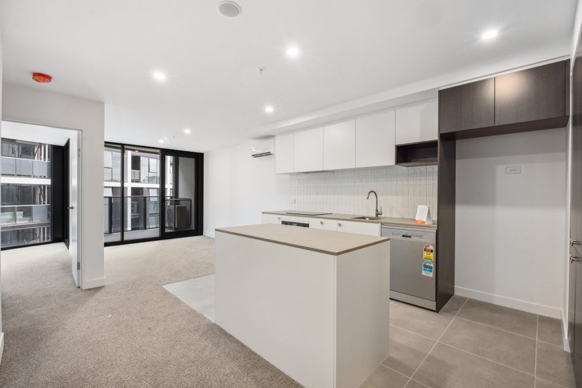 806/11 Launceston Street Phillip ACT 2606, Phillip - Image 1