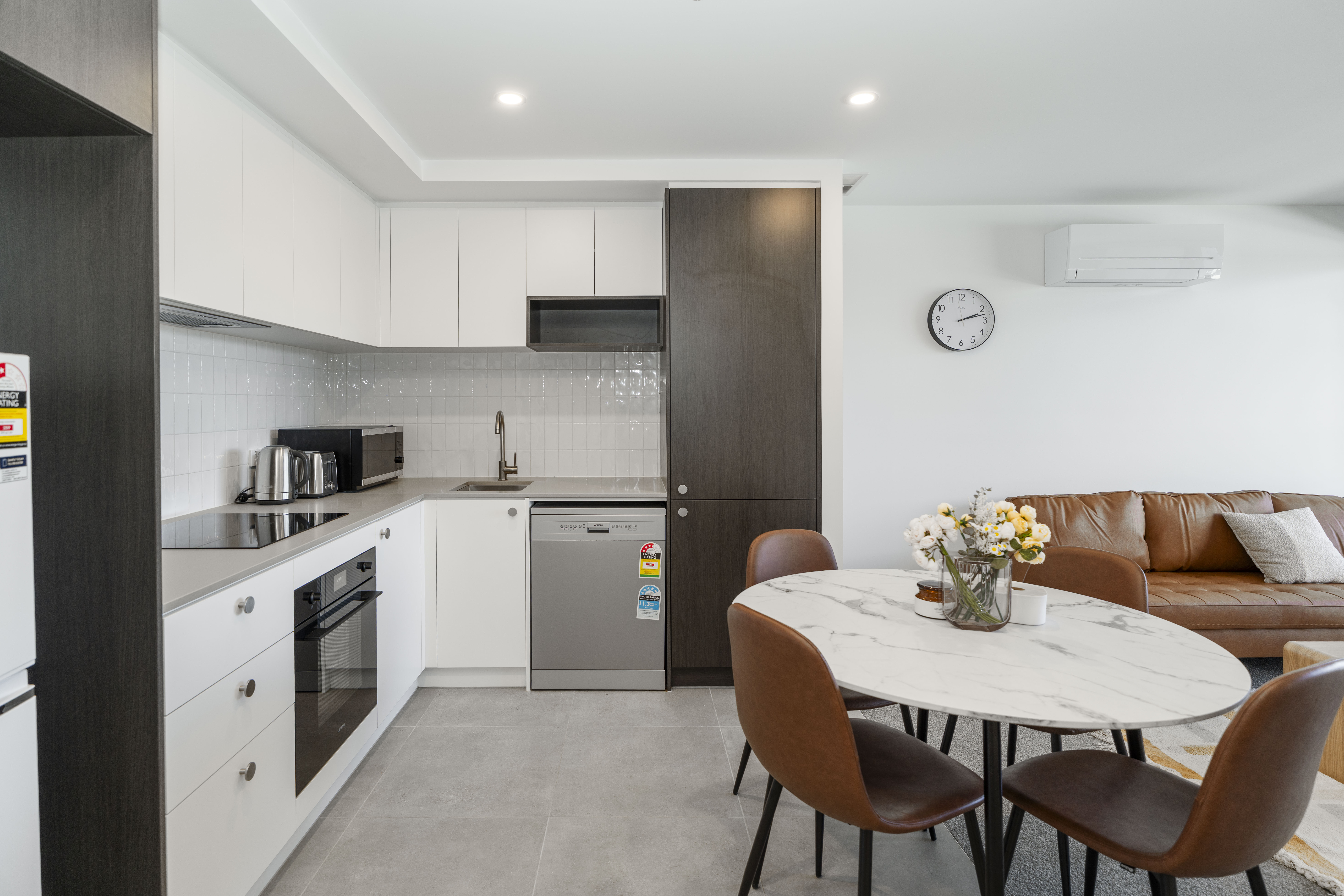 1001/2 Furzer Street Phillip ACT 2606, Phillip - Thumbnail 2