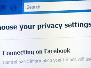 Facebook a retranscrit et exploité les communications Messenger