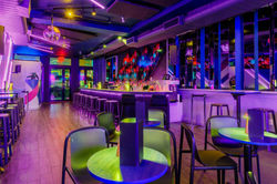 vers - bar and lounge