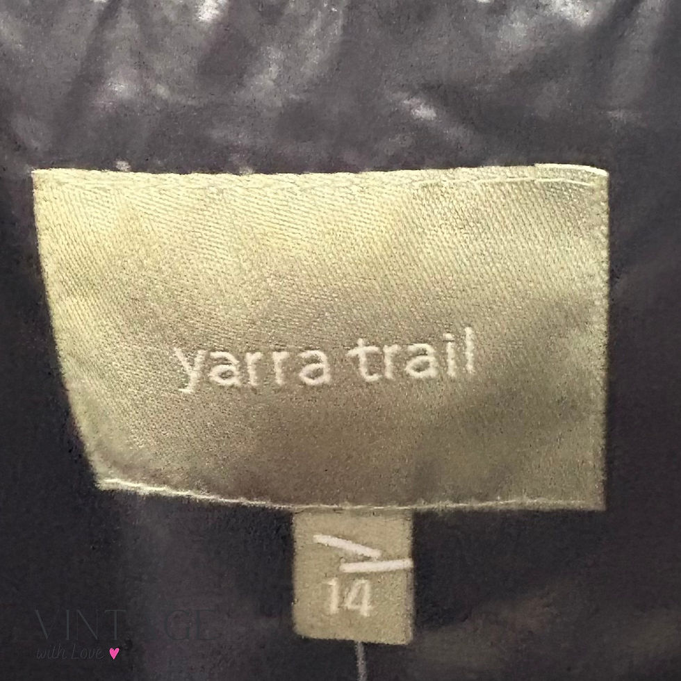 Thumbnail: Yarra Trail Black Bomber - Size 14