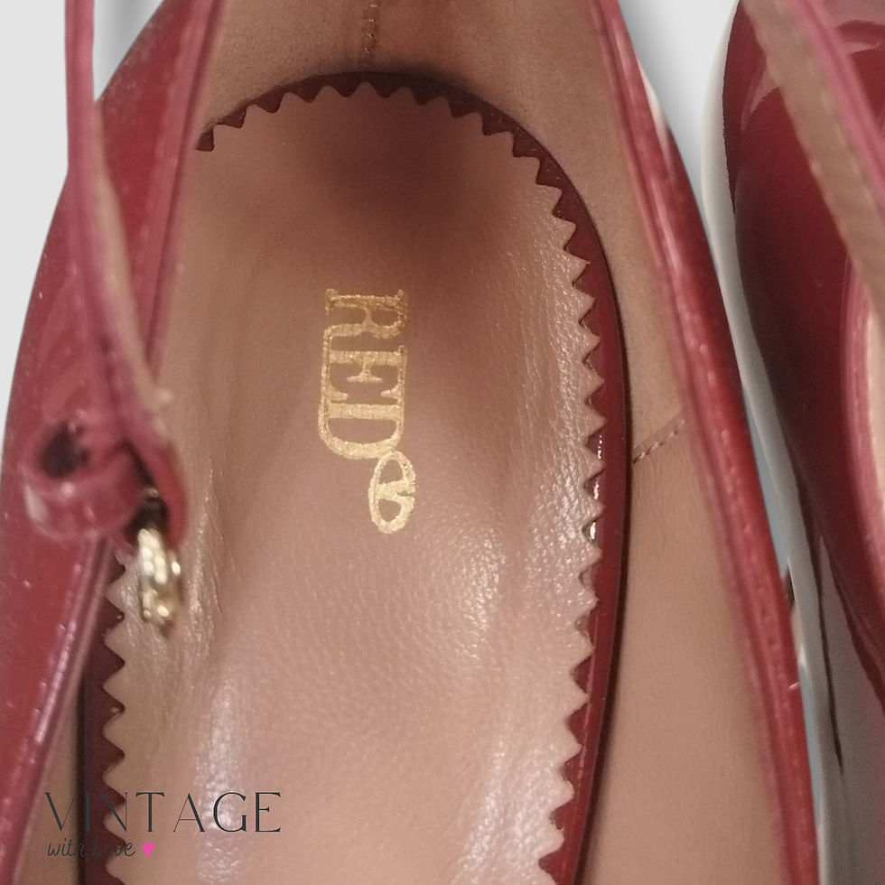 Thumbnail: Red Valentino Red Stiletto Heels - Size 41
