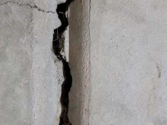 SurfacePro Epoxy Flooring concrete-crack-repair-explained-for-ontario-surfaces-preptoronto-cedarwood-development-group-inc..jfif