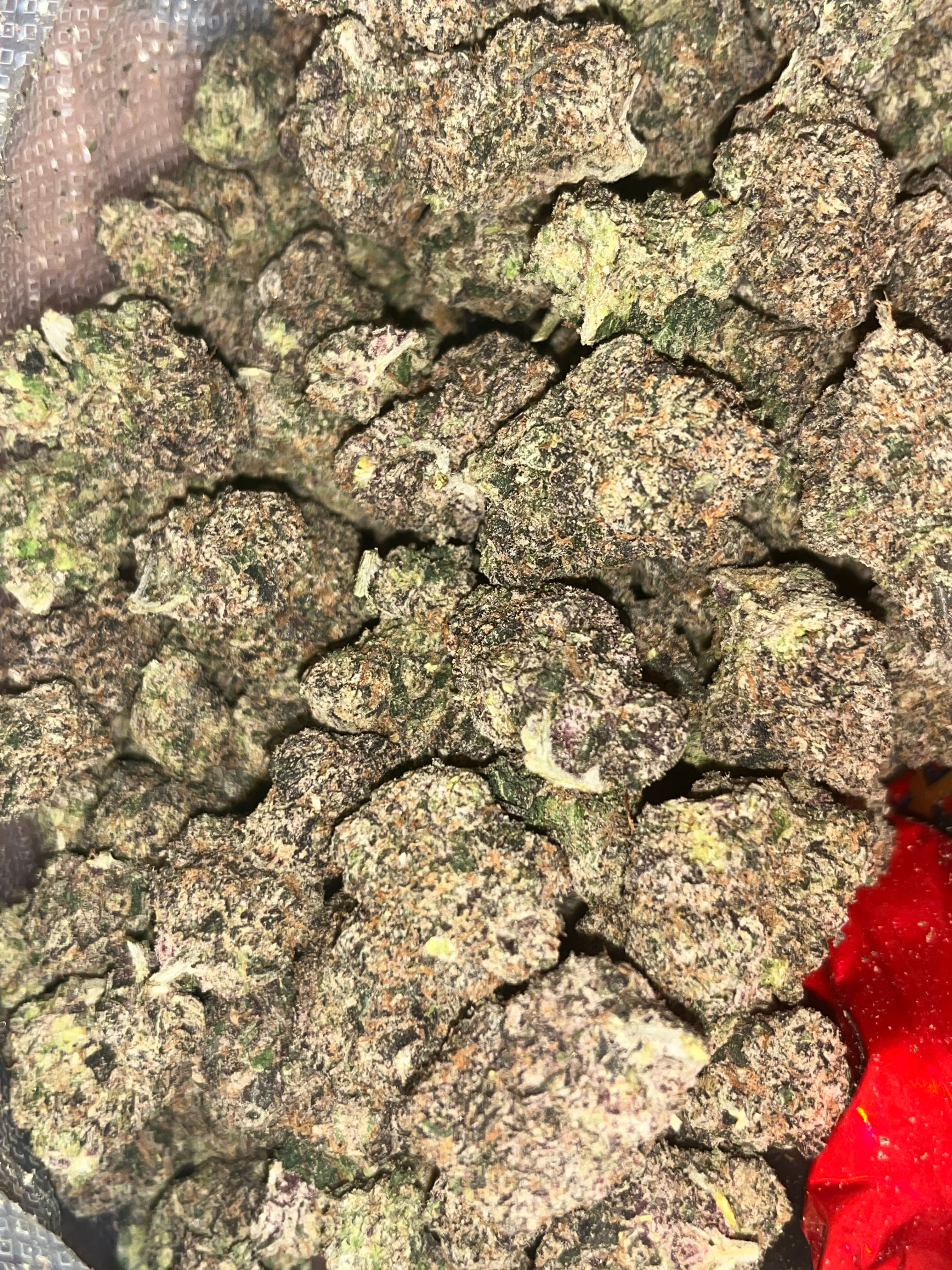 sunset skzittles weed strain