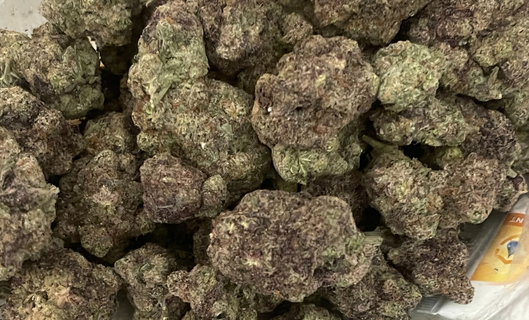 raspberry truffles weed strain and weed delivery washington dc