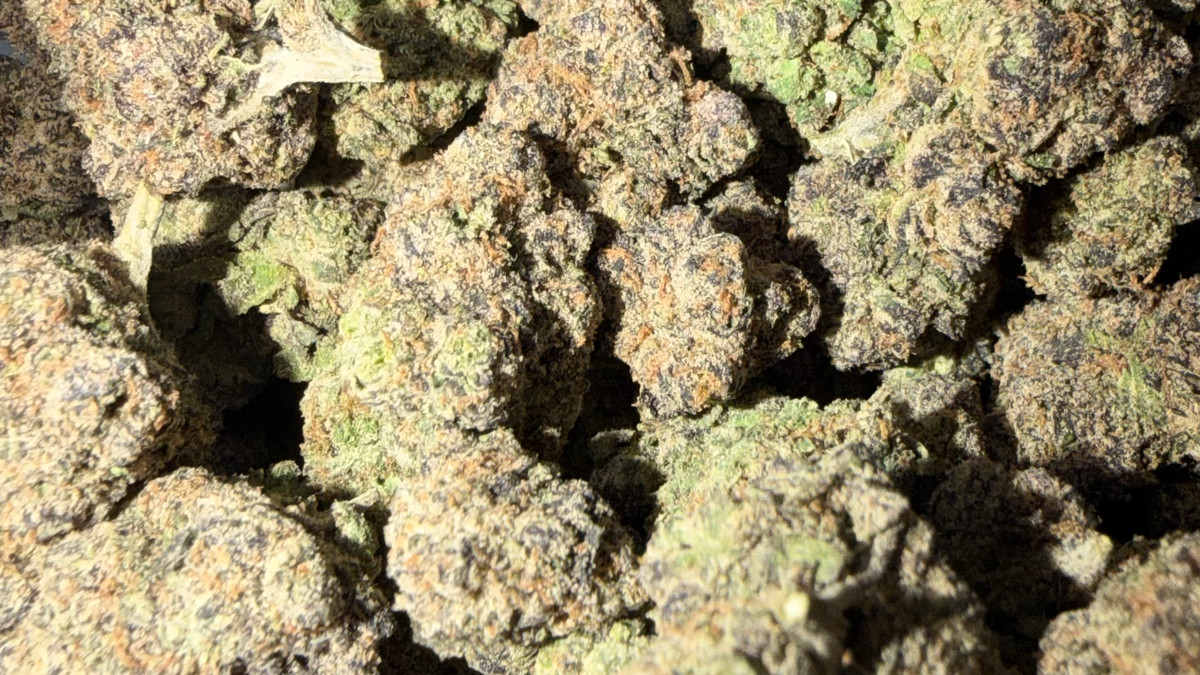 Strawberry Banana flower from the Bud Lords menu