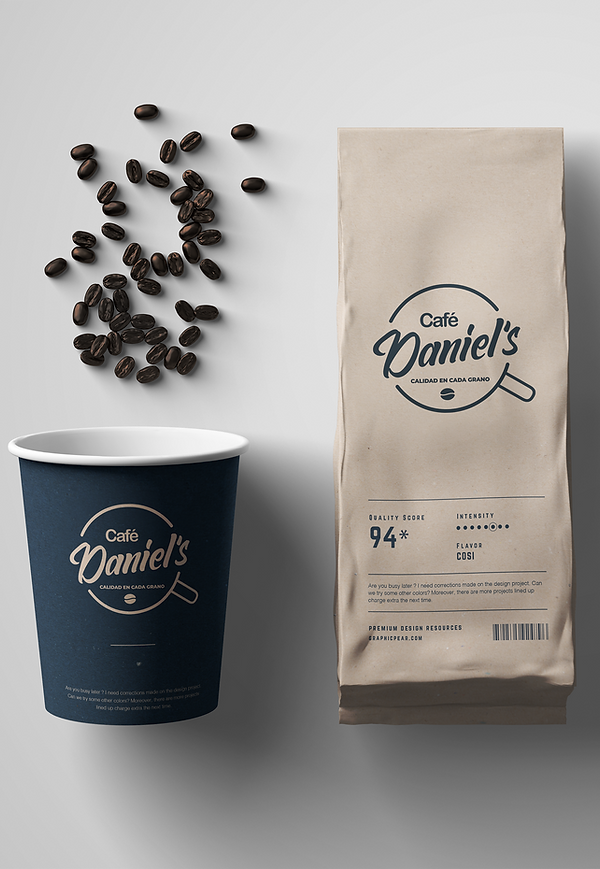 Mockup Cafe Daniels 2.png