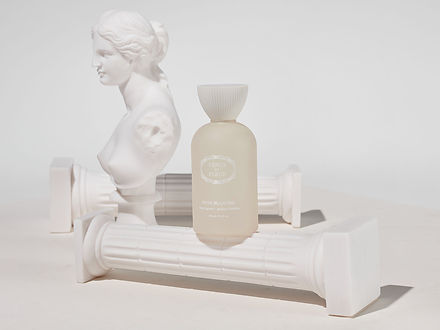 2104_fragrance_roseblanche.jpg