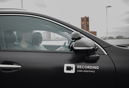 Yaak_JenniferMarke_car-135.jpg