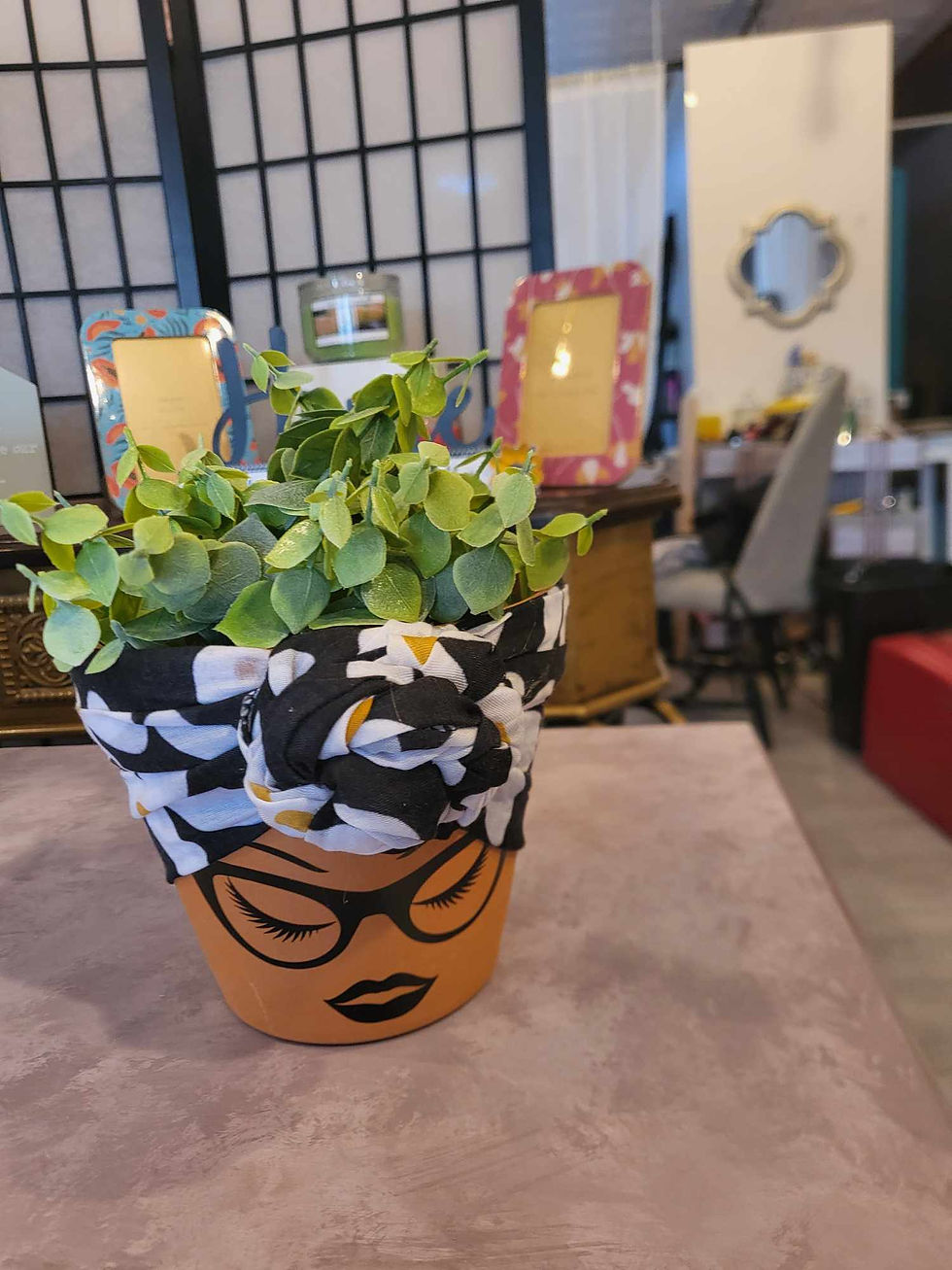 Thumbnail: Pretty Plant Pot Lady