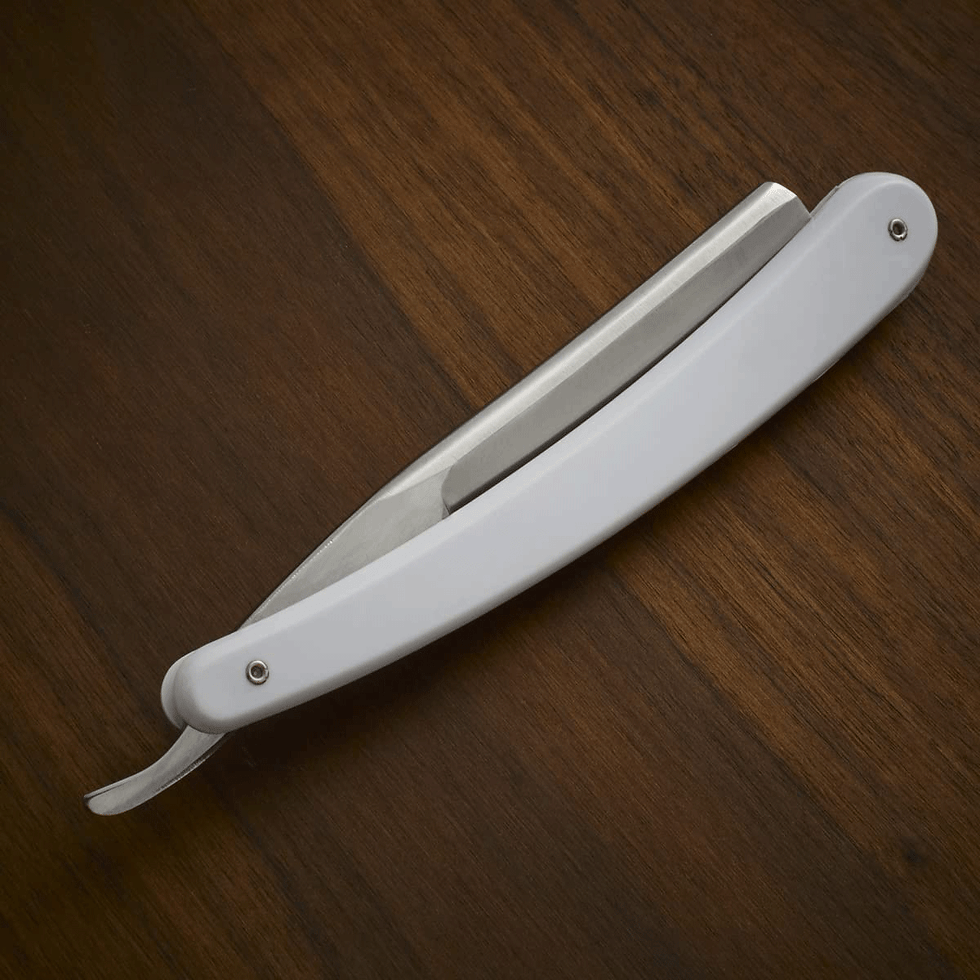 Thumbnail: 3pc White Razor Shaving Kit