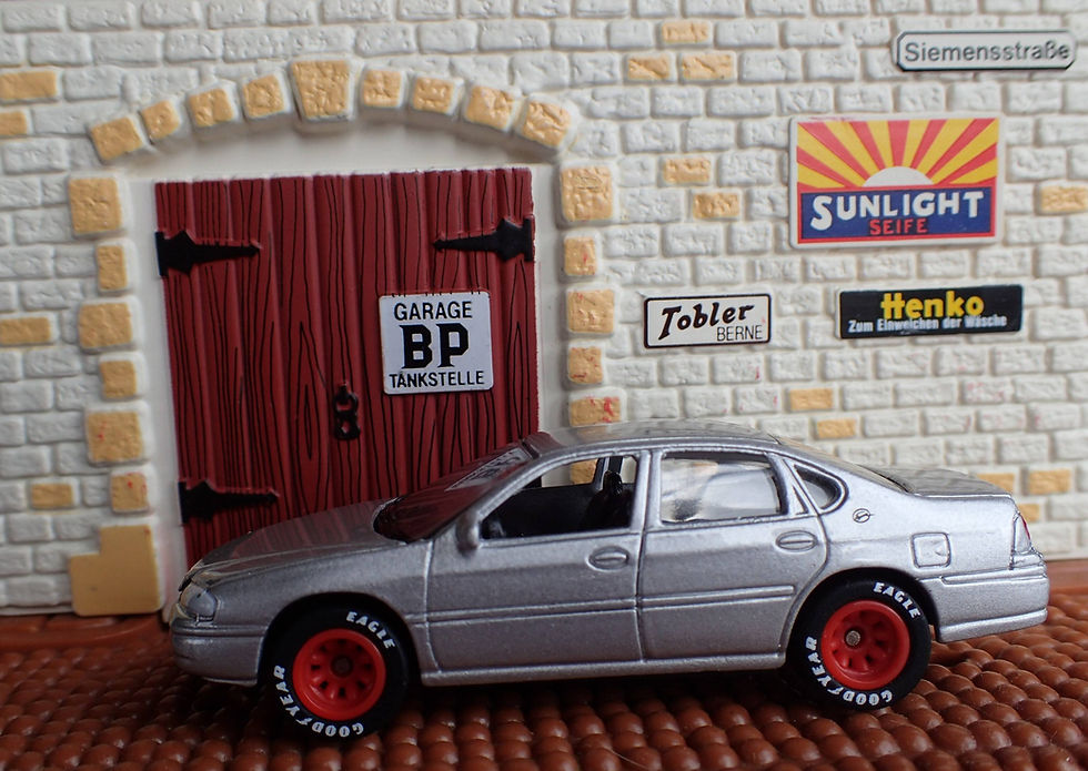 Miniature : Jantes Watanabe orange ou rouge + pneus Real Riders GOODYEAR EAGLE + 3 choix d'essieux