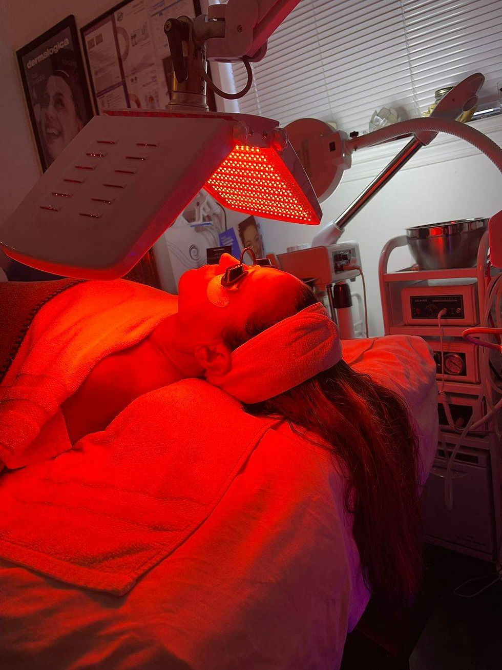 LED Red Light Treatment